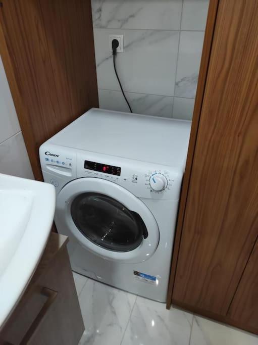 Studio Apartment With All Amenities In Kolonaki Athene Buitenkant foto