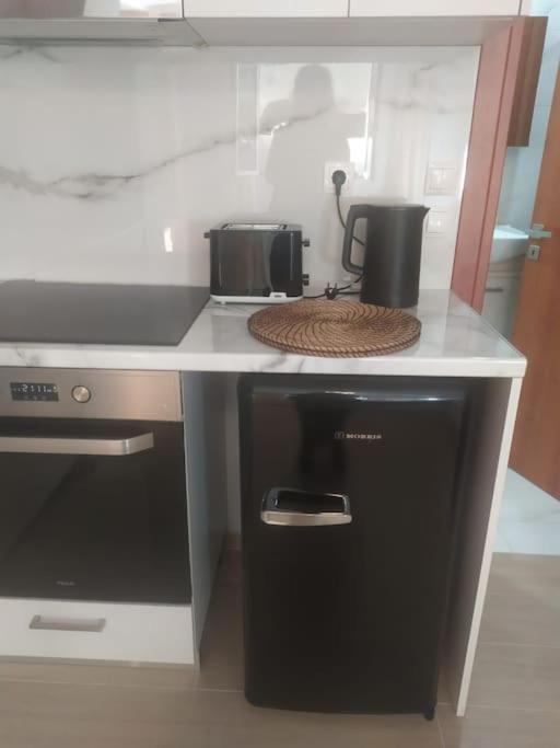 Studio Apartment With All Amenities In Kolonaki Athene Buitenkant foto