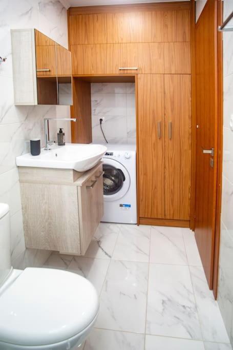 Studio Apartment With All Amenities In Kolonaki Athene Buitenkant foto