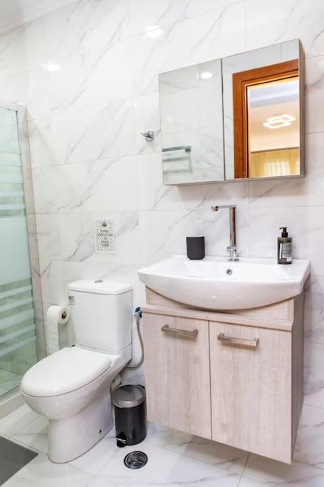 Studio Apartment With All Amenities In Kolonaki Athene Buitenkant foto